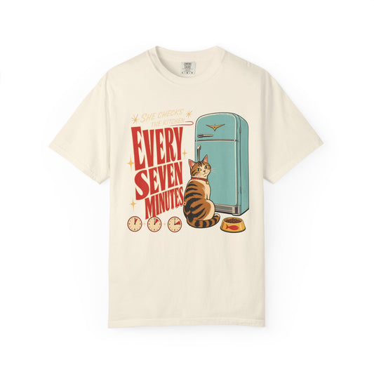 Every Seven Minutes Cat T-Shirt – Retro Refrigerator Graphic Tee for Cat Lovers