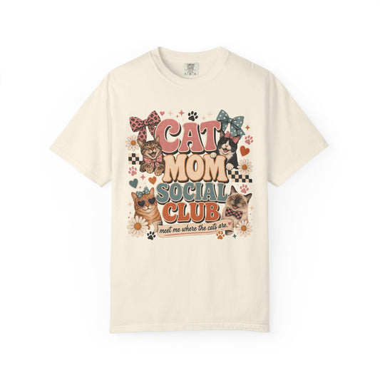 Cat Mom Social Club T‑Shirt — Vintage Floral Cat Lover Tee