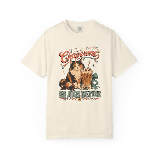 She Judges Everyone Cat T-Shirt — “I Brought a Chaperone” Vintage Graphic Tee