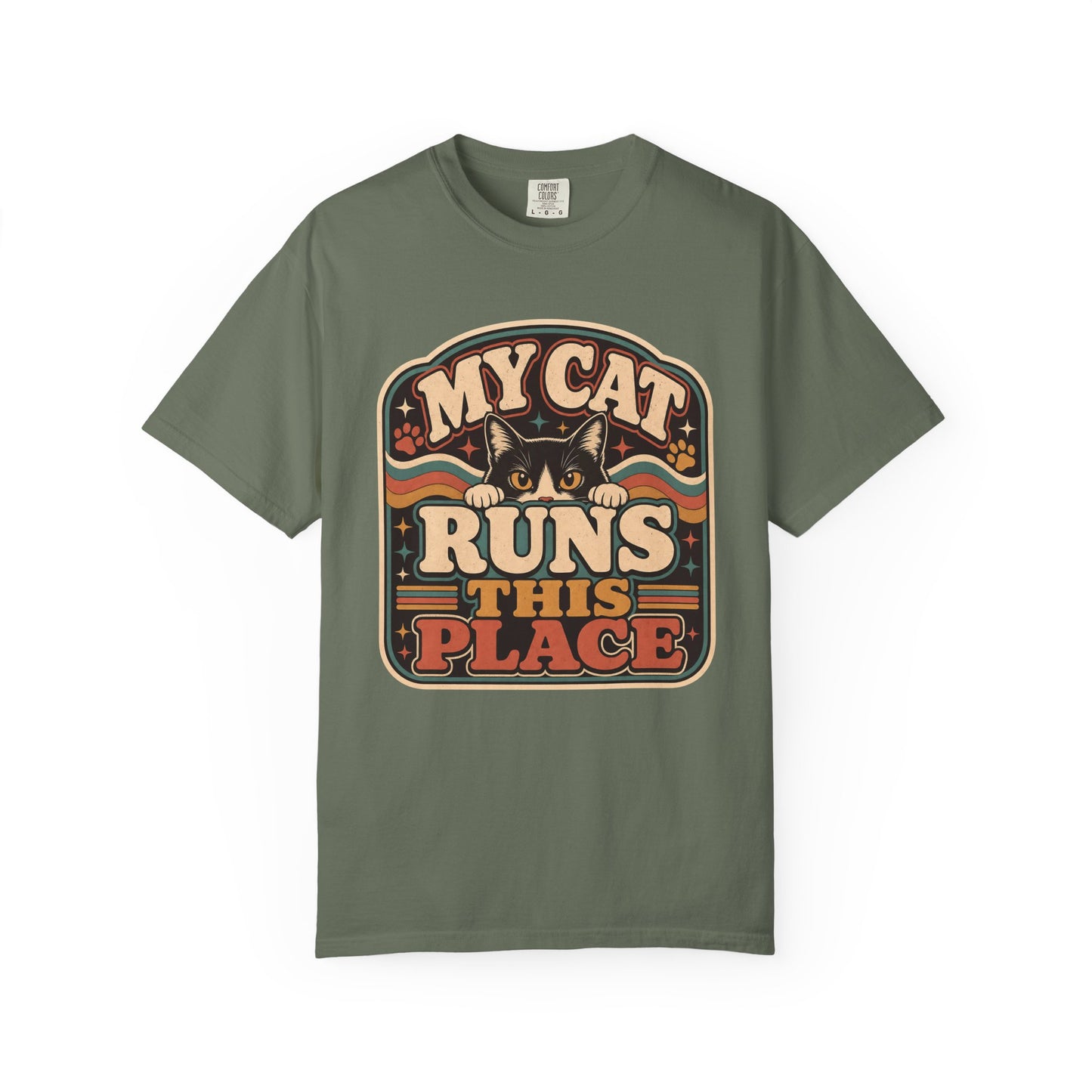 My Cat Runs This Place T-Shirt — Retro Cat Lover Shirt
