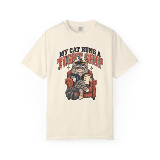 My Cat Runs a Tight Ship T-Shirt — Funny Cat Captain Graphic Tee