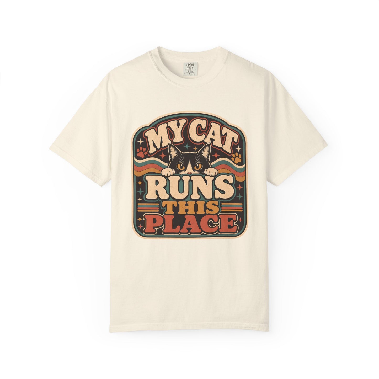 My Cat Runs This Place T-Shirt — Retro Cat Lover Shirt